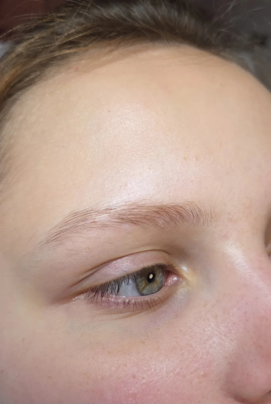 Wimpern- und Brauenlifting — Praxisfoto 2, Praxis Lady Vi Kosmetikstudio Bad Ems