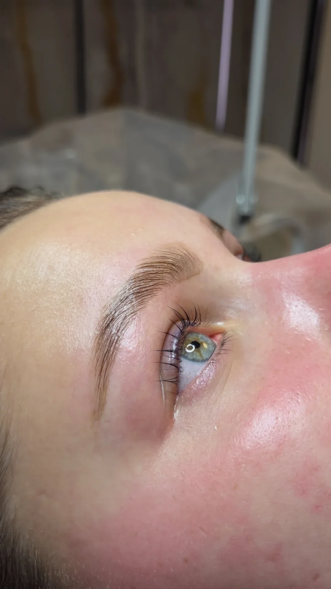 Wimpern- und Brauenlifting — Praxisfoto 4, Praxis Lady Vi Kosmetikstudio Bad Ems